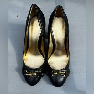 Sz 7 Coach Heels